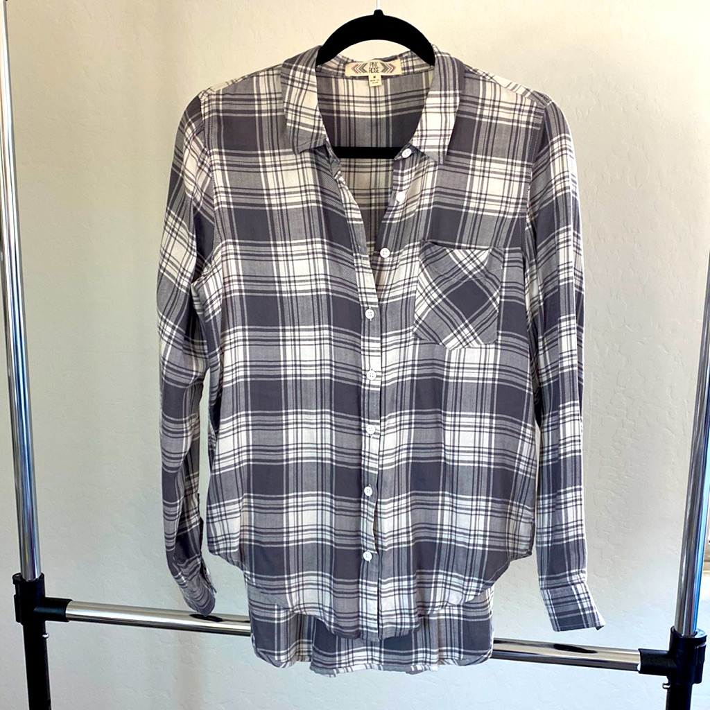 Button Down/ Flannel Lightweight